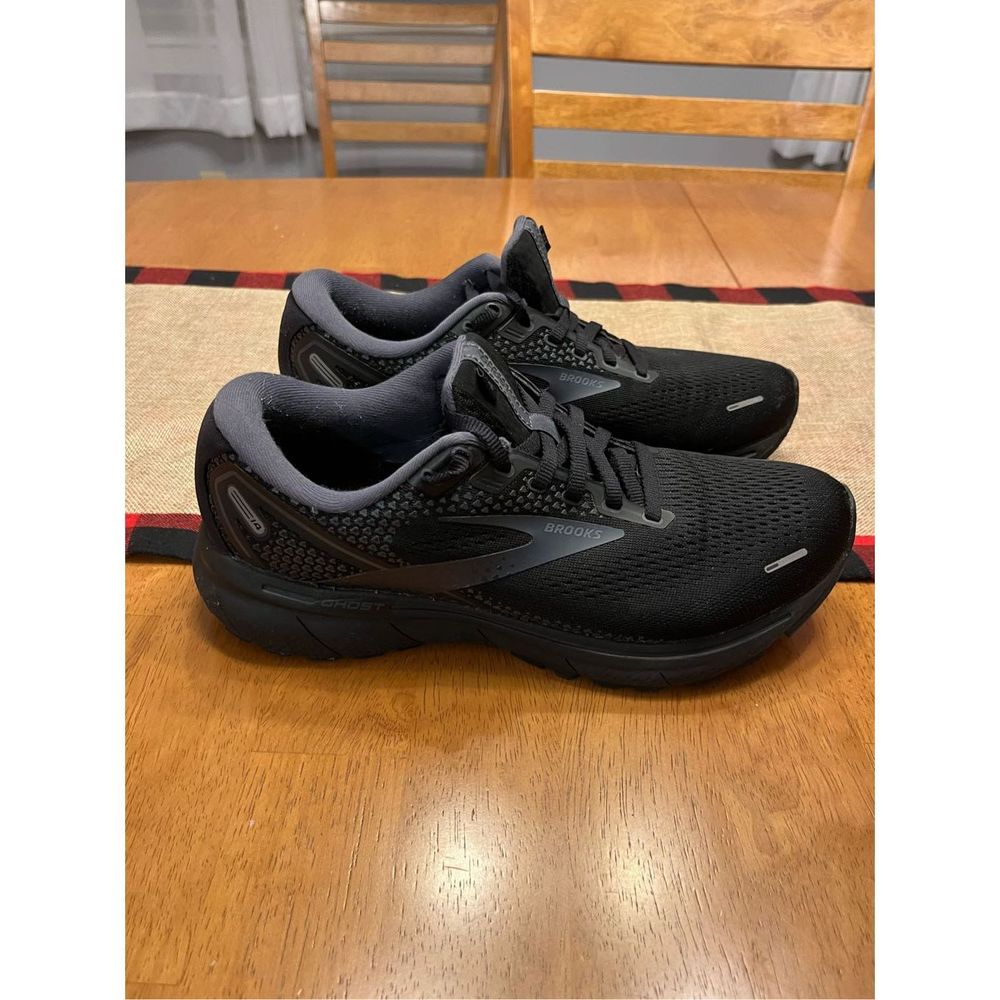 Brooks Ghost 14 Running Shoes Sneakers Black 8.5D Women’s